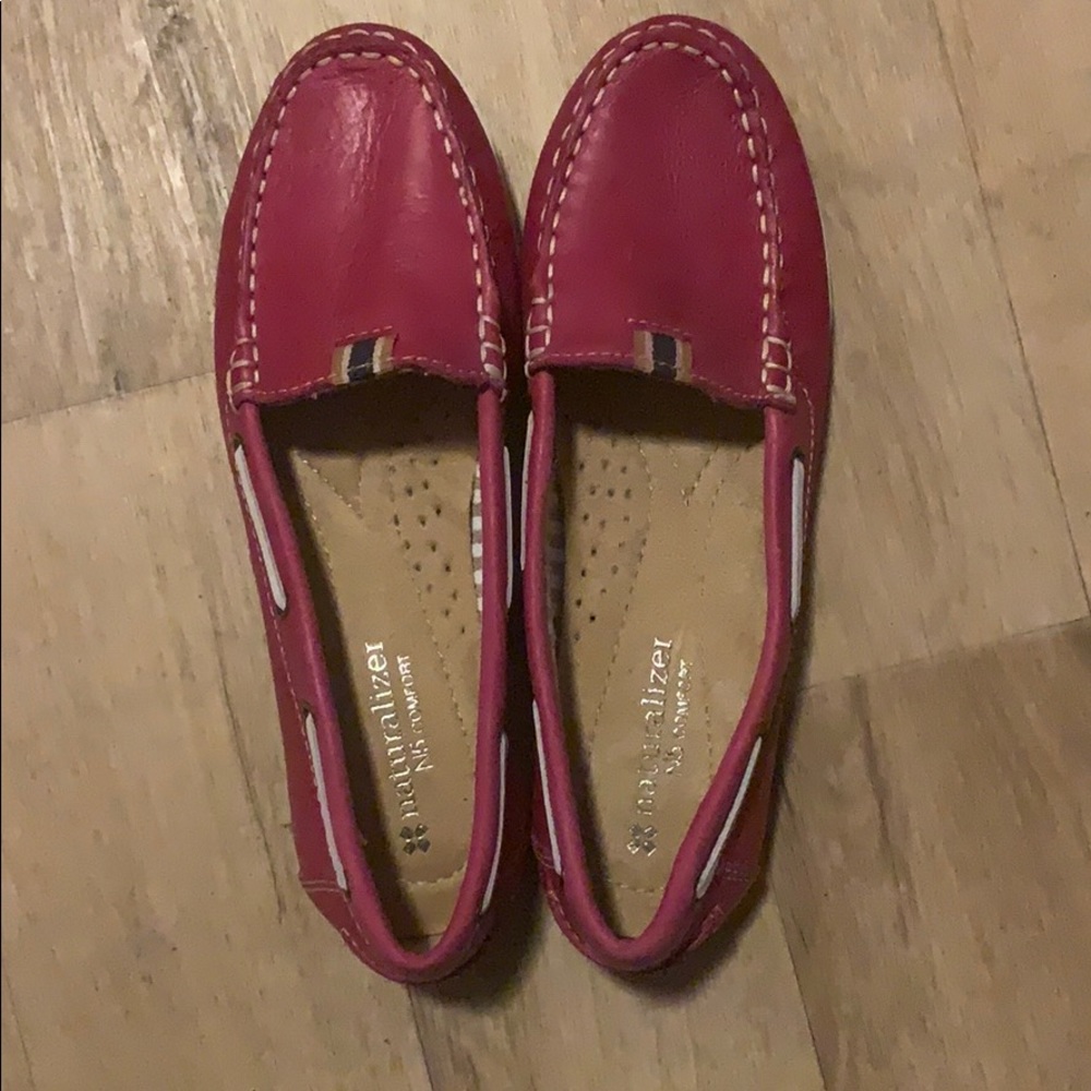 Flats women naturalizer